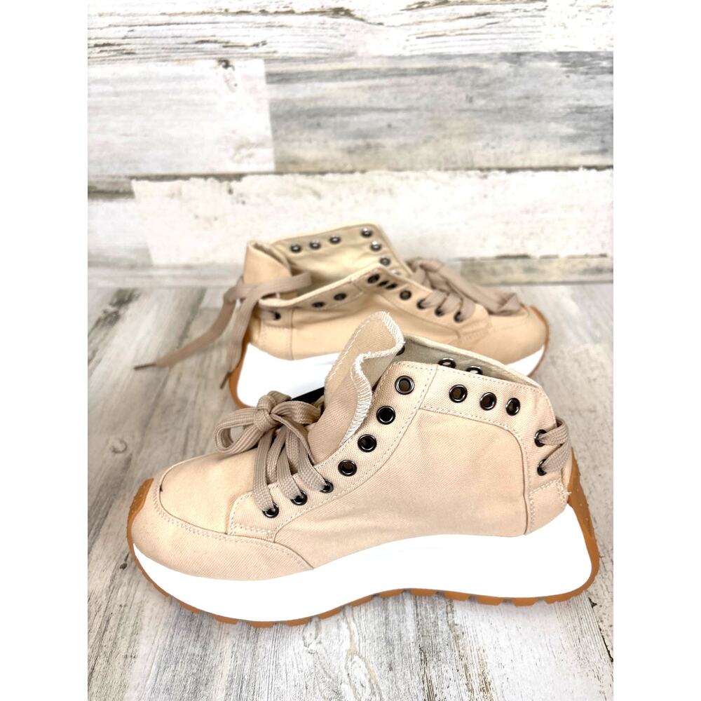 Lyku Womens 11 Tan Lace Up Platform High Top Sneakers Side Zip Accent NWT